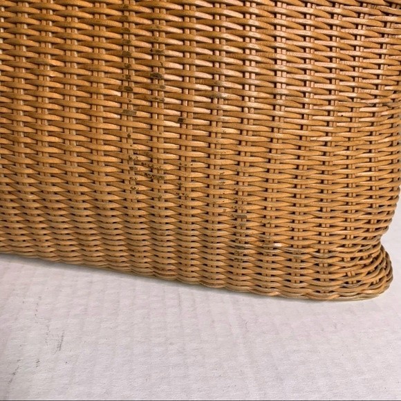 Fossil Straw Weave Shoulder Bag - Picture 7 of 7